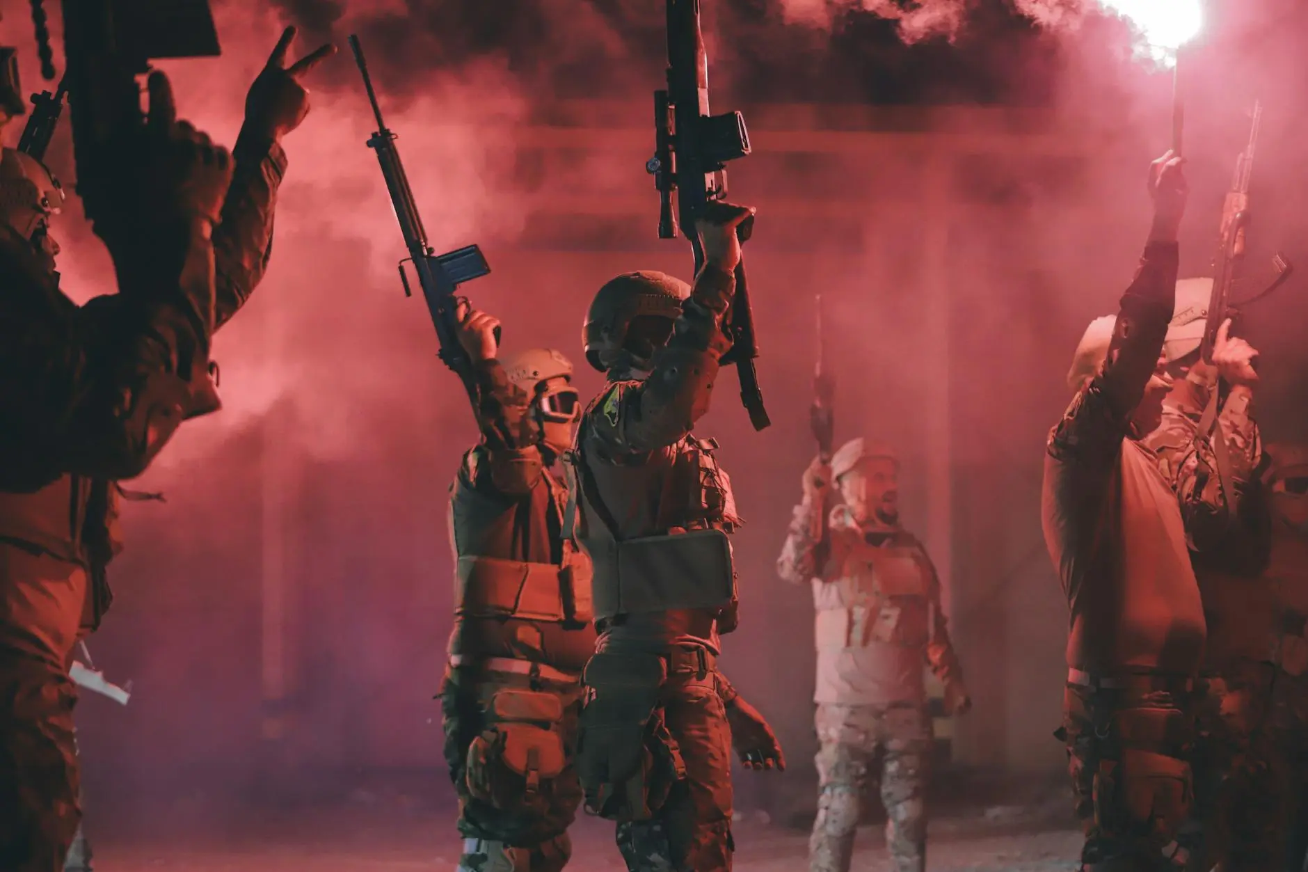 Canada Military Gulf States: Talks to Help After Iran Attacks