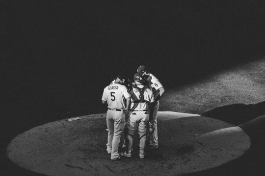 Brewers NLCS Game 1 Win Stuns Dodgers on Turang's Blast
