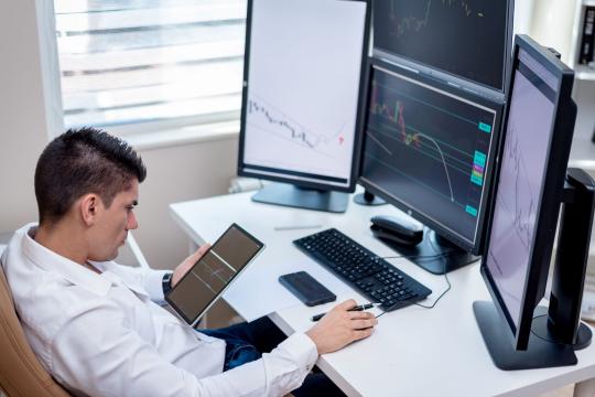 Snorkel AI Valuation Triples to $3.5B on Training Data Boom