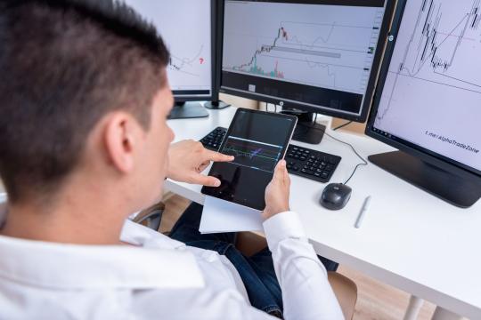 Bitcoin Options Expiry: $16B in Contracts Settle Friday at Deribit